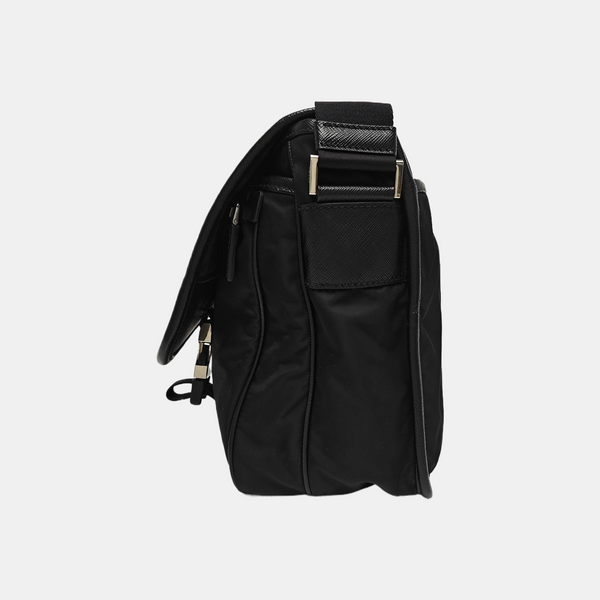 Vela Messenger Bag Fabric Black
