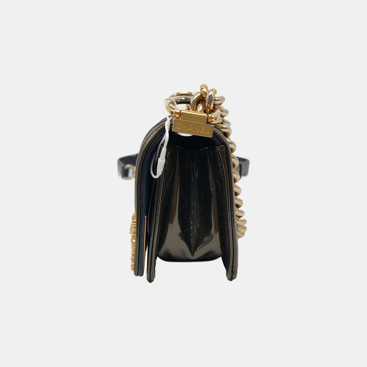 Authenticated pre-owned  BOY CHANEL Quilted Patent Leather Green - Shoulder Bag at Looply
