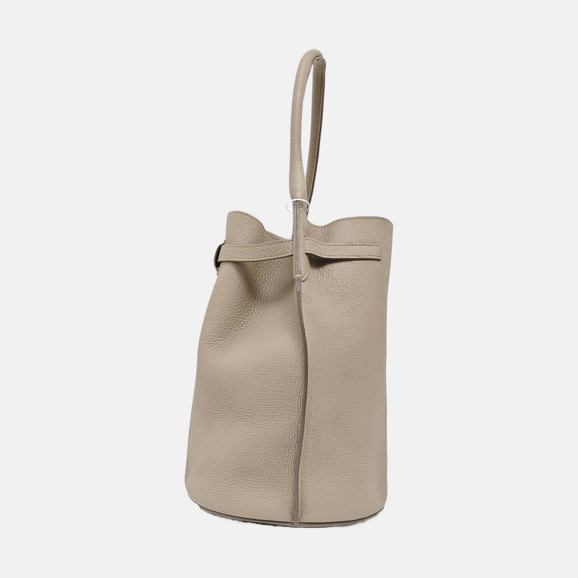 Authenticated pre-owned  BIG BAG Calfskin Beige - Bucket Bag at Looply