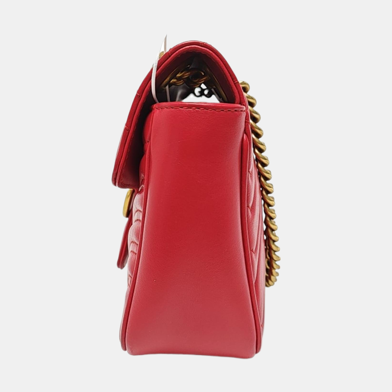 Authenticated pre-owned  GG Marmont Medium Quilted Calfskin Red - Shoulder Bag at Looply