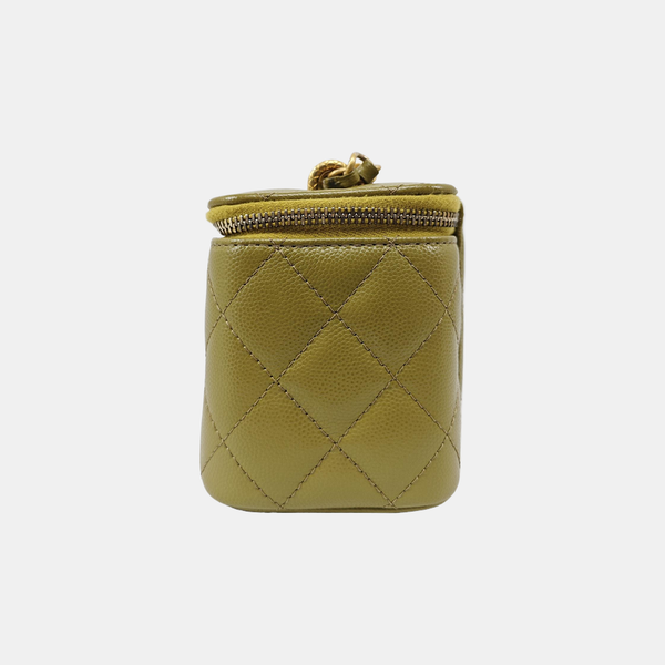 VANITY CASE Small Quilted Grained Calfskin Green