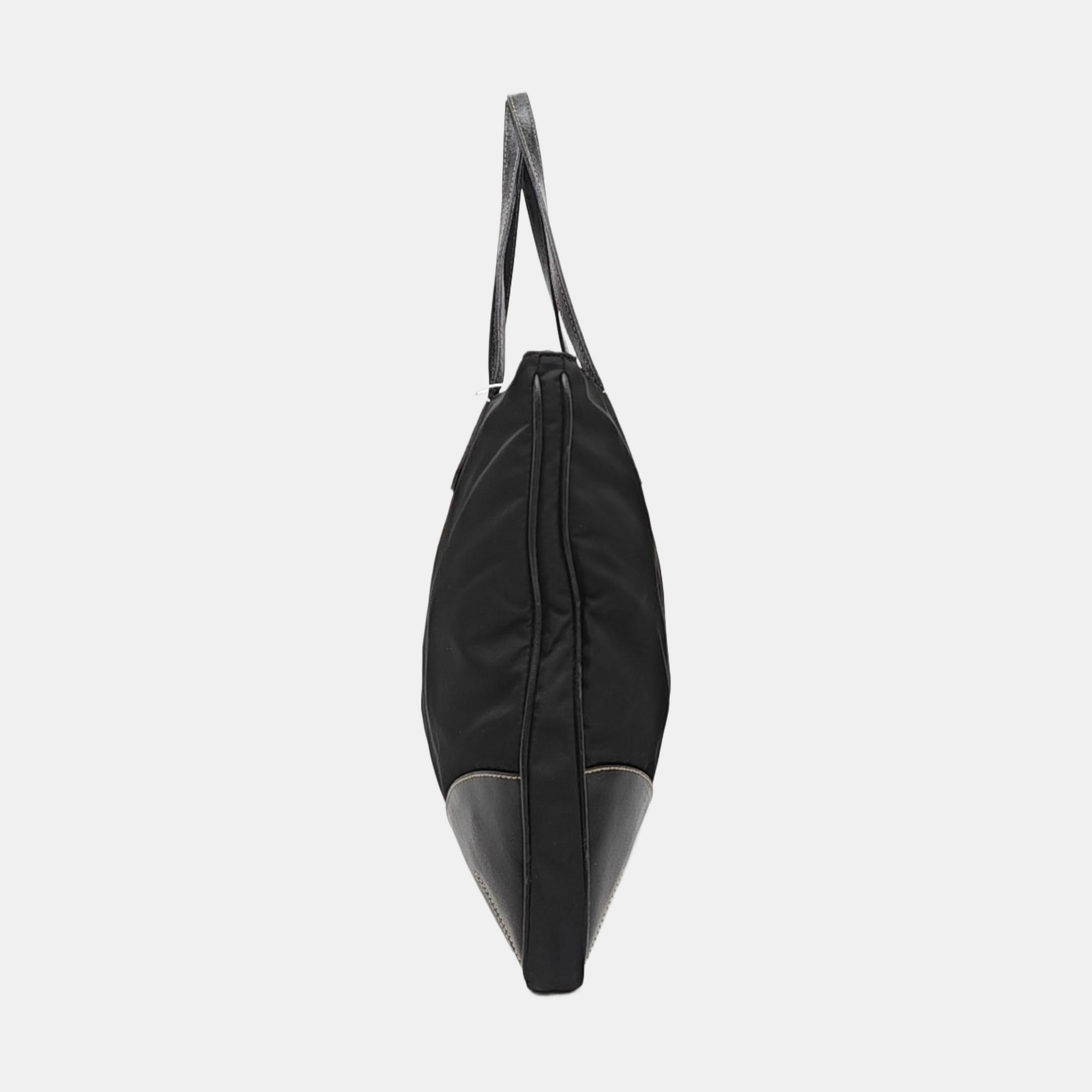 Vintage Nylon Black