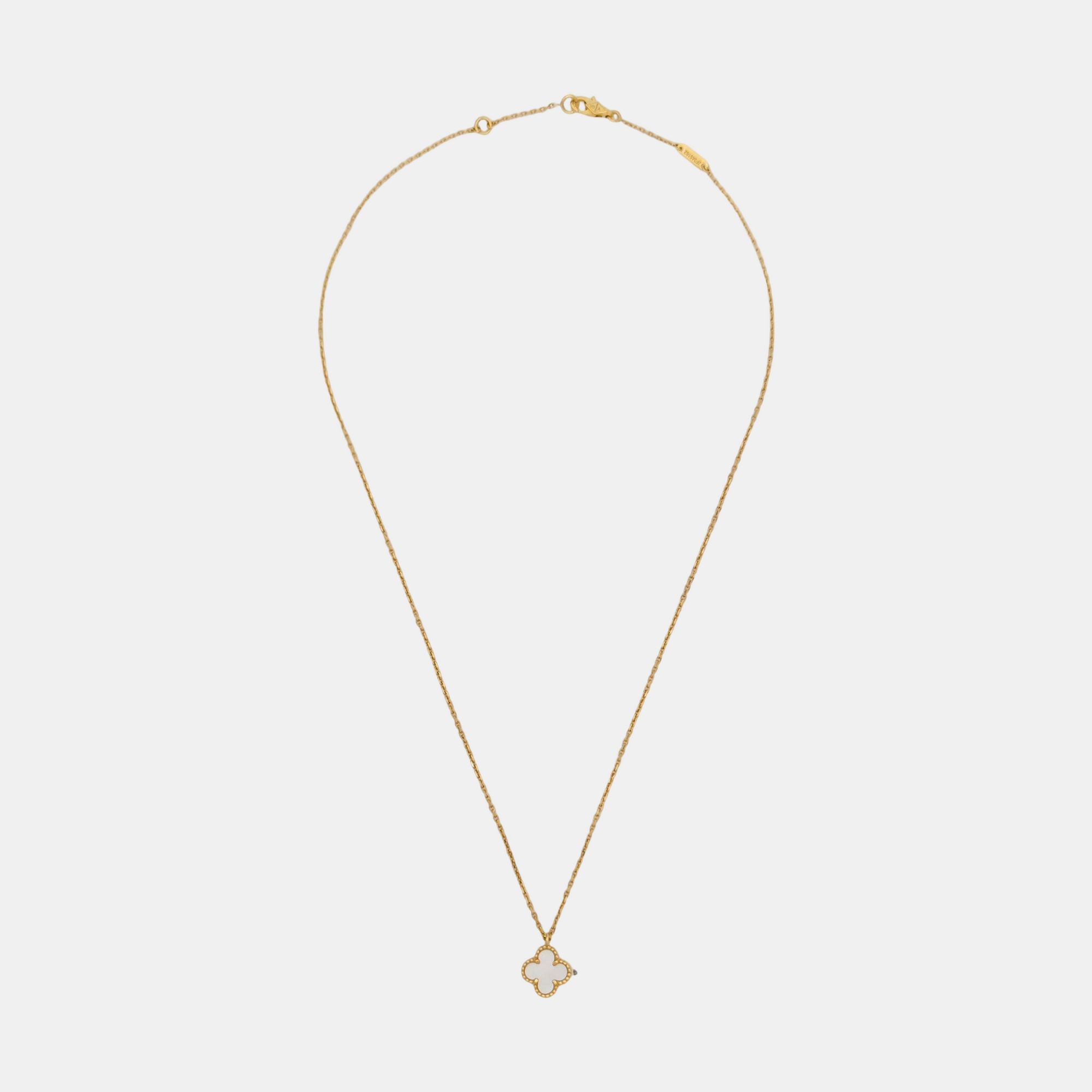 Sweet Alhambra 18k Gold Necklace