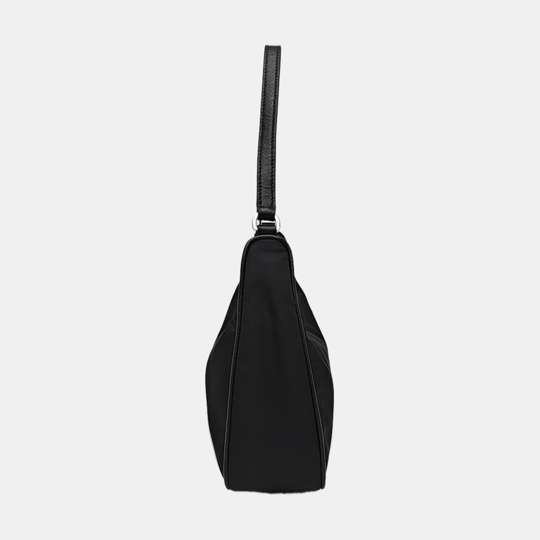 Re-Edition Nylon Black