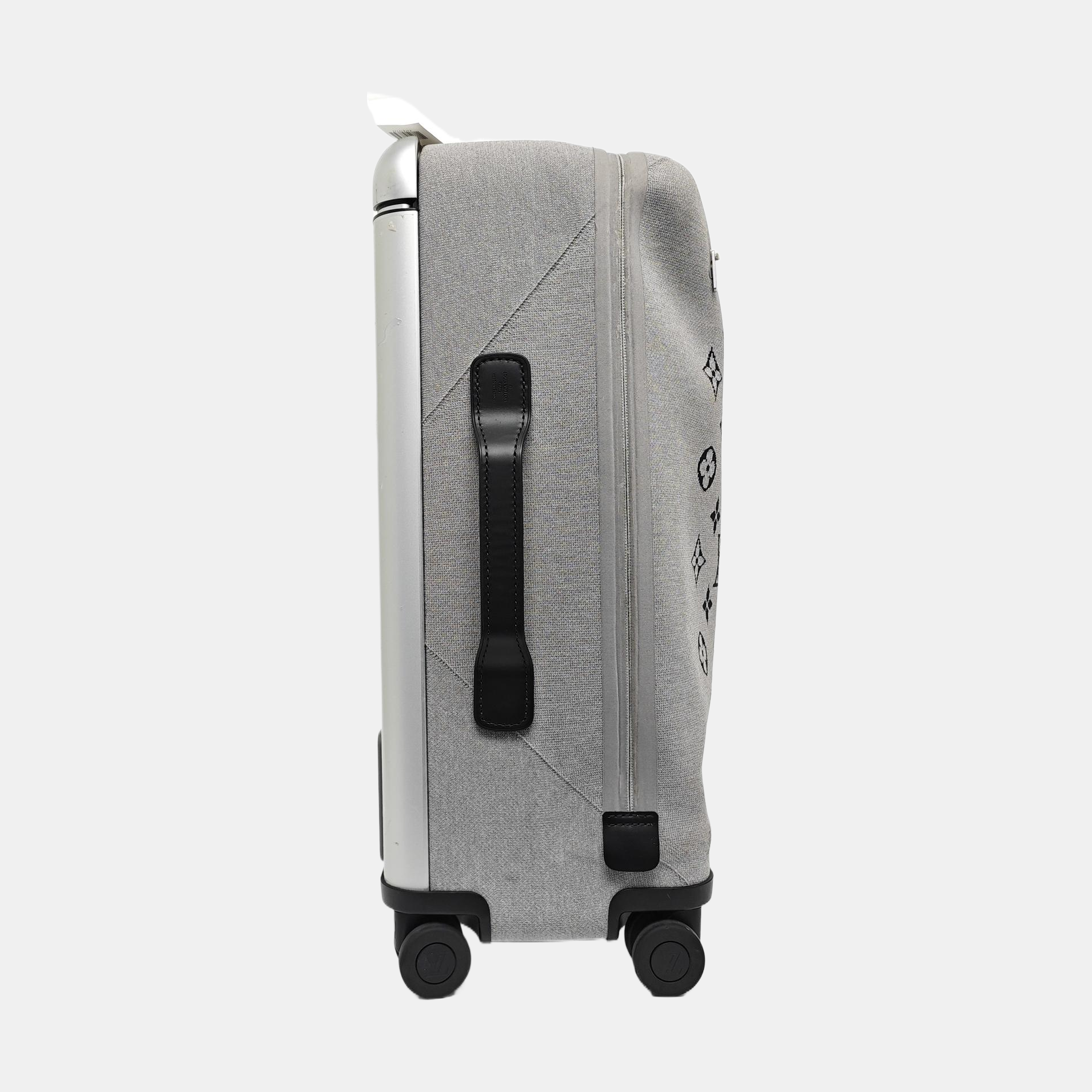 HORIZON Monogram Fabric Gray