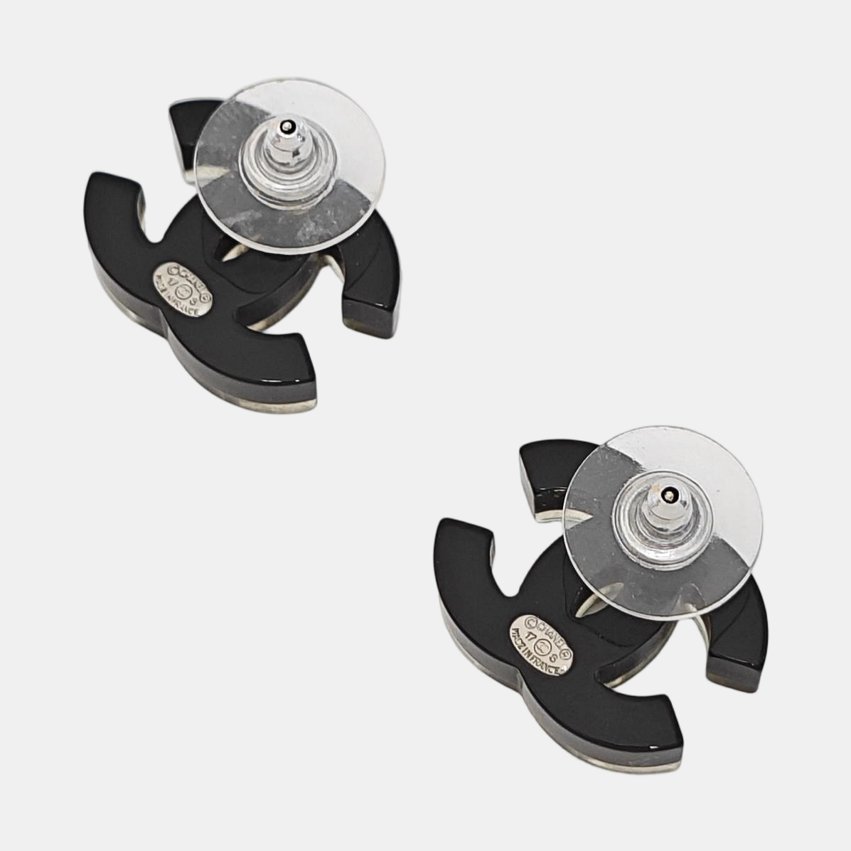 CC Logo Synthetic Material Black Stud Earrings