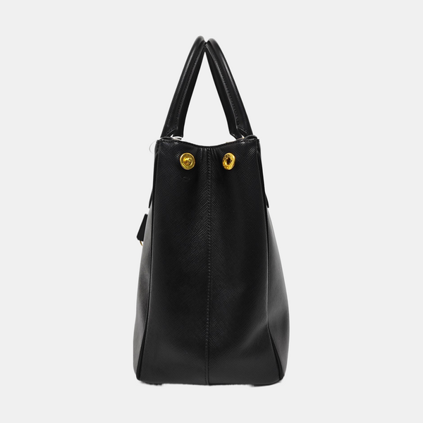 Galleria Medium Saffiano Calfskin Black