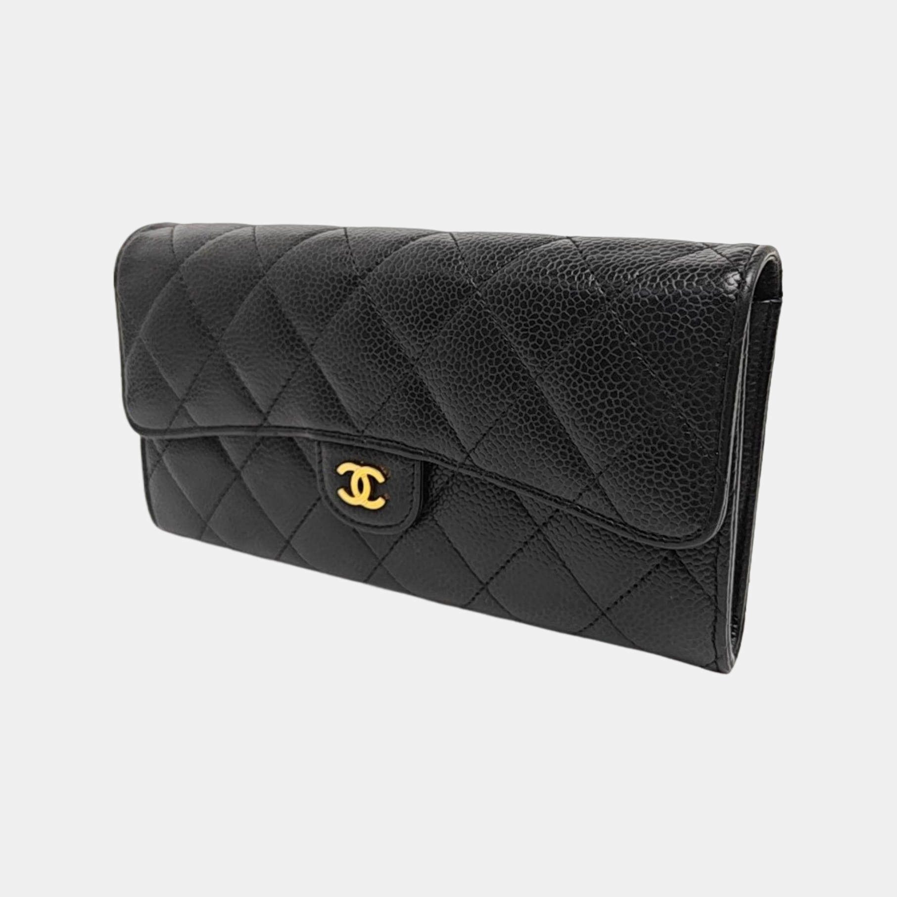 CLASSIC FLAP Mini Quilted Grained Calfskin Black Wallet