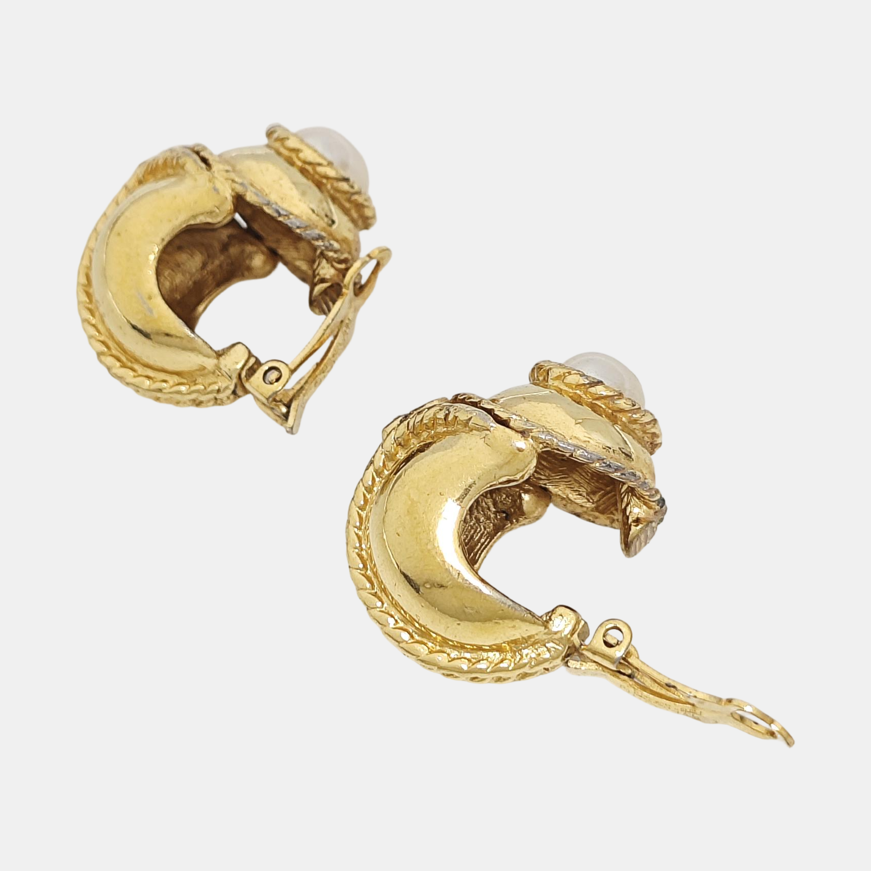 Metal Gold Clip On Earrings