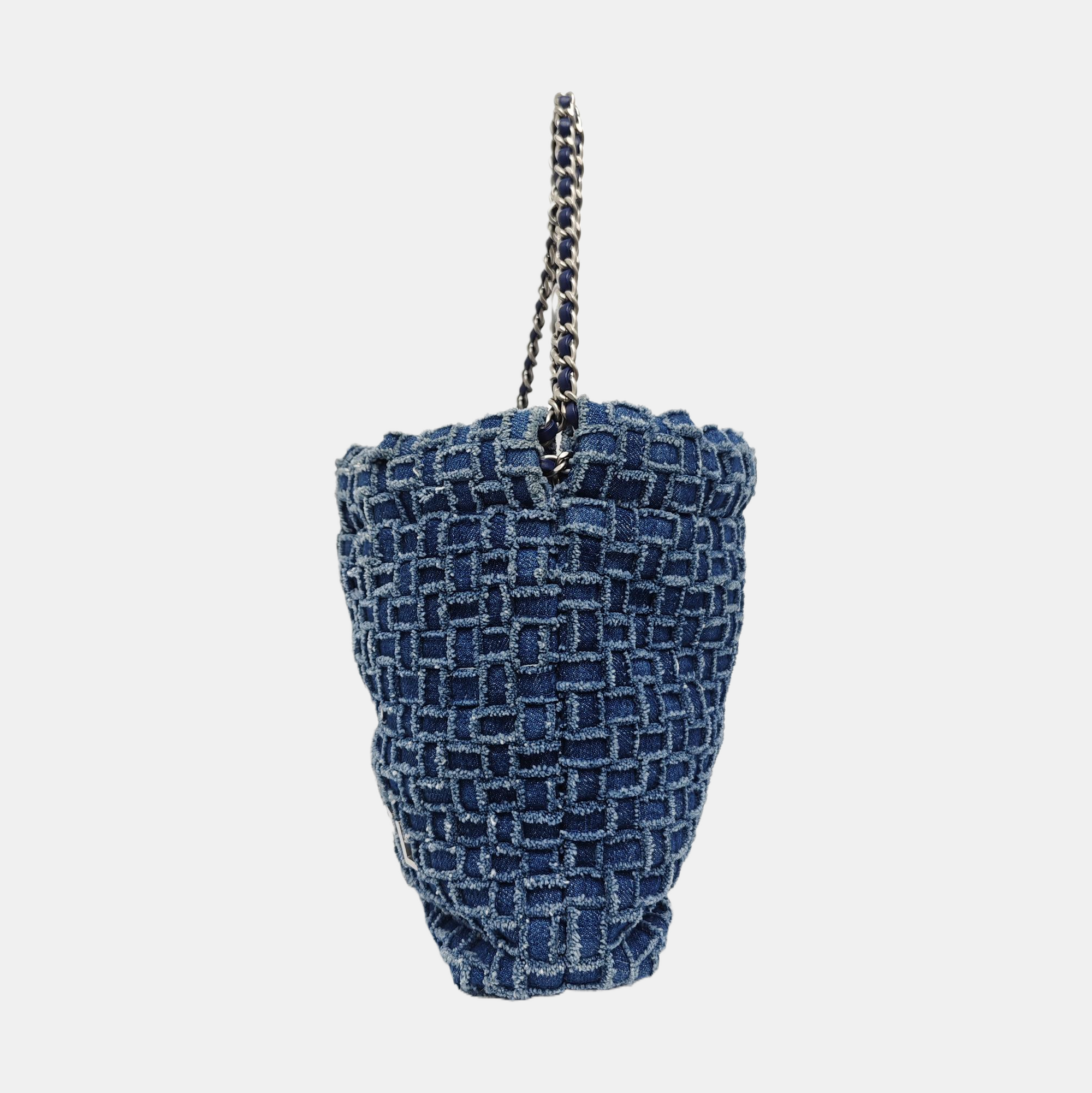 CHANEL 22 Mini Fabric Blue