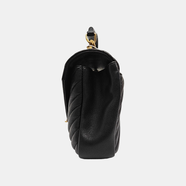 COLLEGE Medium Chevron Lambskin Black