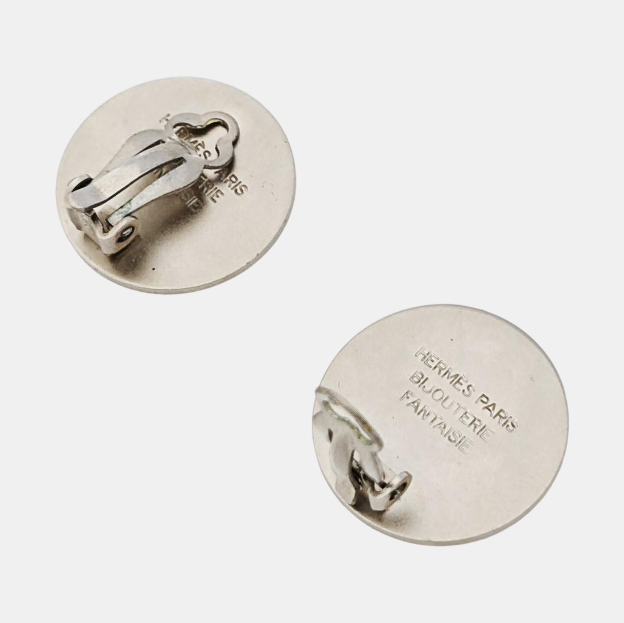 Sellier Metal Silver Clip On Earrings