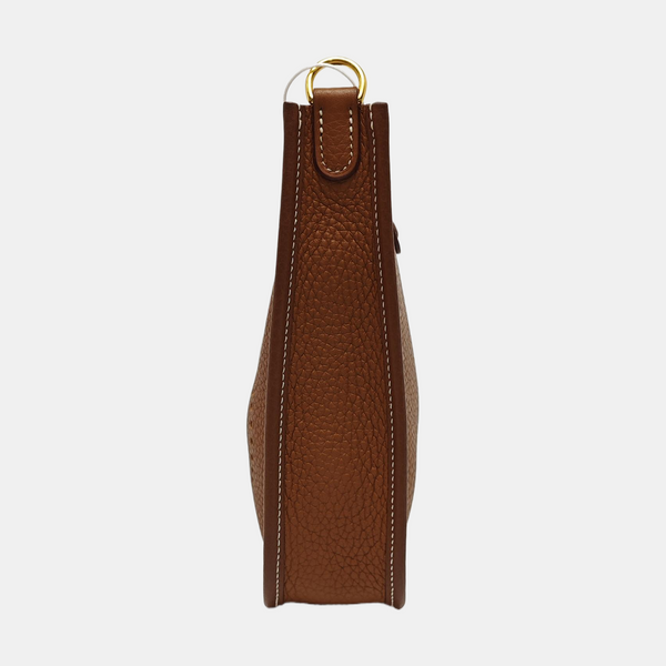Evelyne TPM Clemence Brown