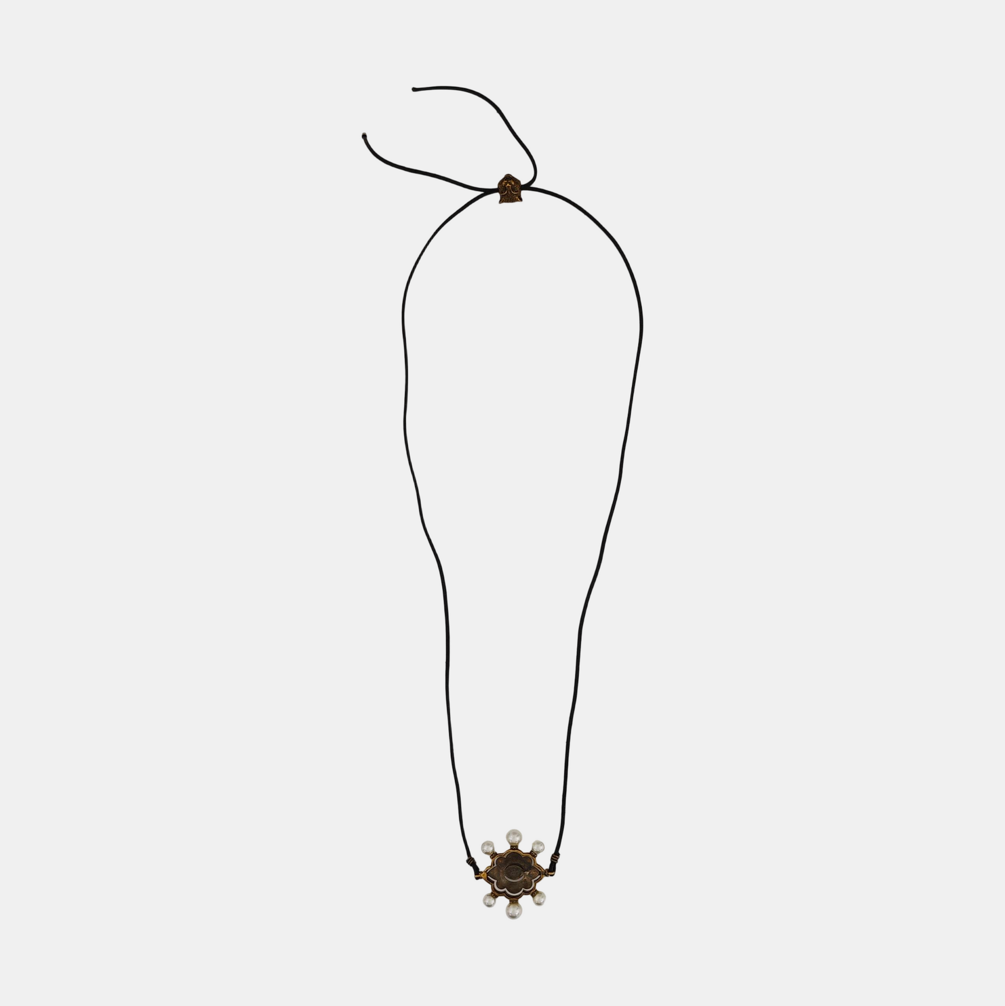 Metal Black Necklace