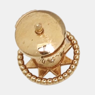 Rose Des Vents 18k Rose Gold Stud Earrings