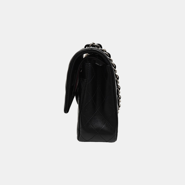CLASSIC FLAP Medium Quilted Lambskin Black
