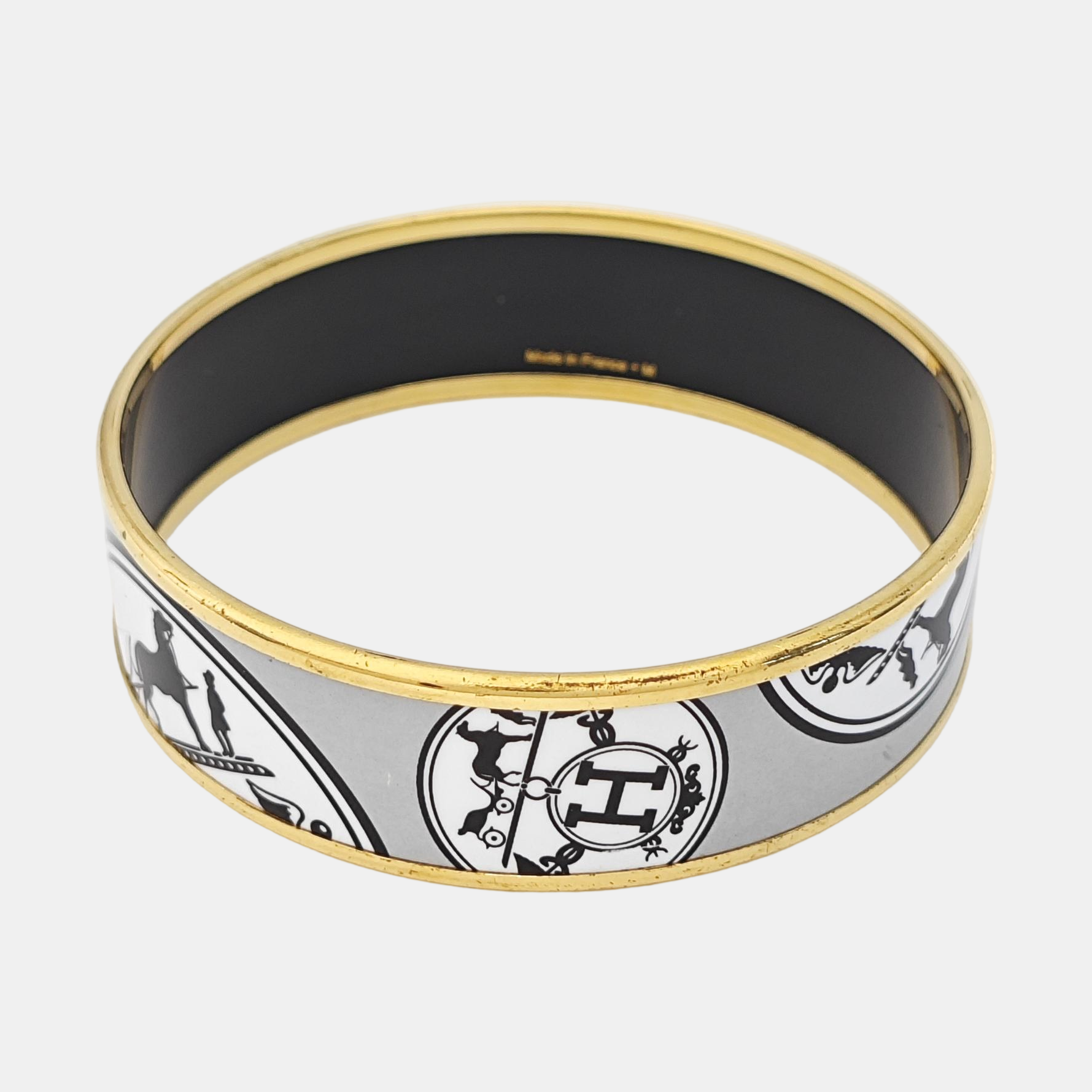 Email Metal White Bangle