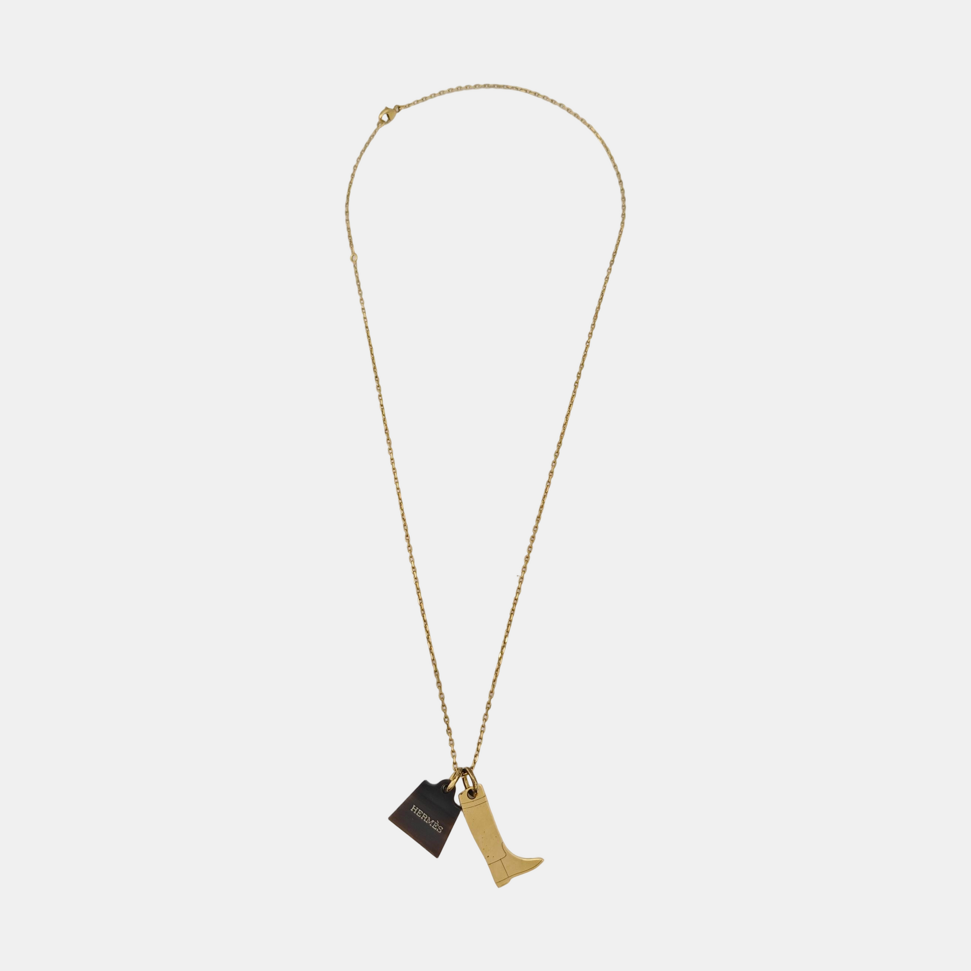 Amulette Maroquinier Metal Gold Necklace