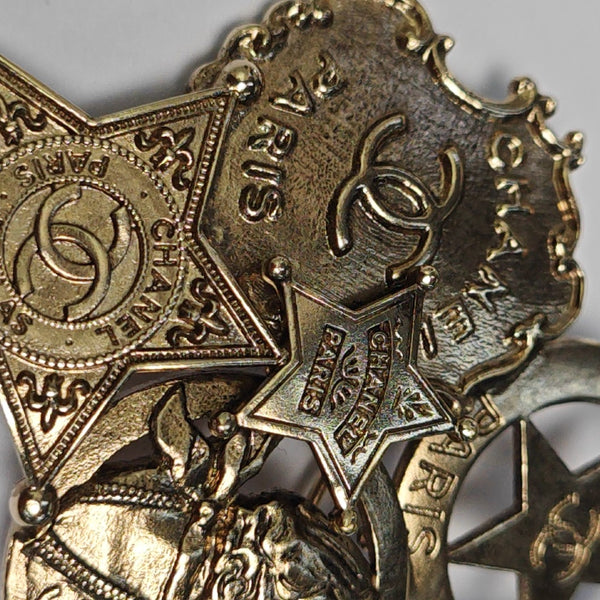 Metal Gold Brooch