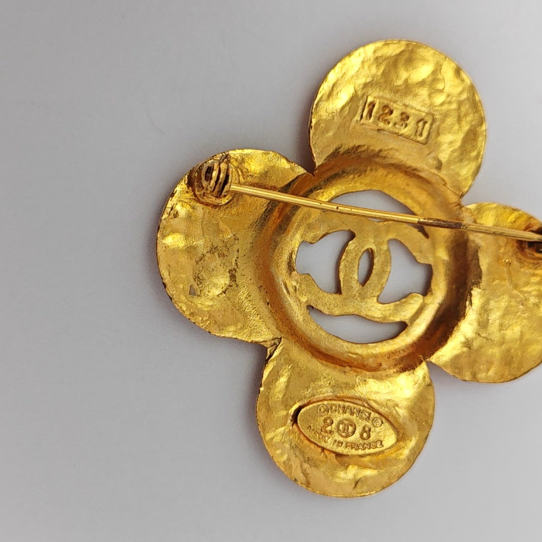 Metal Gold Brooch