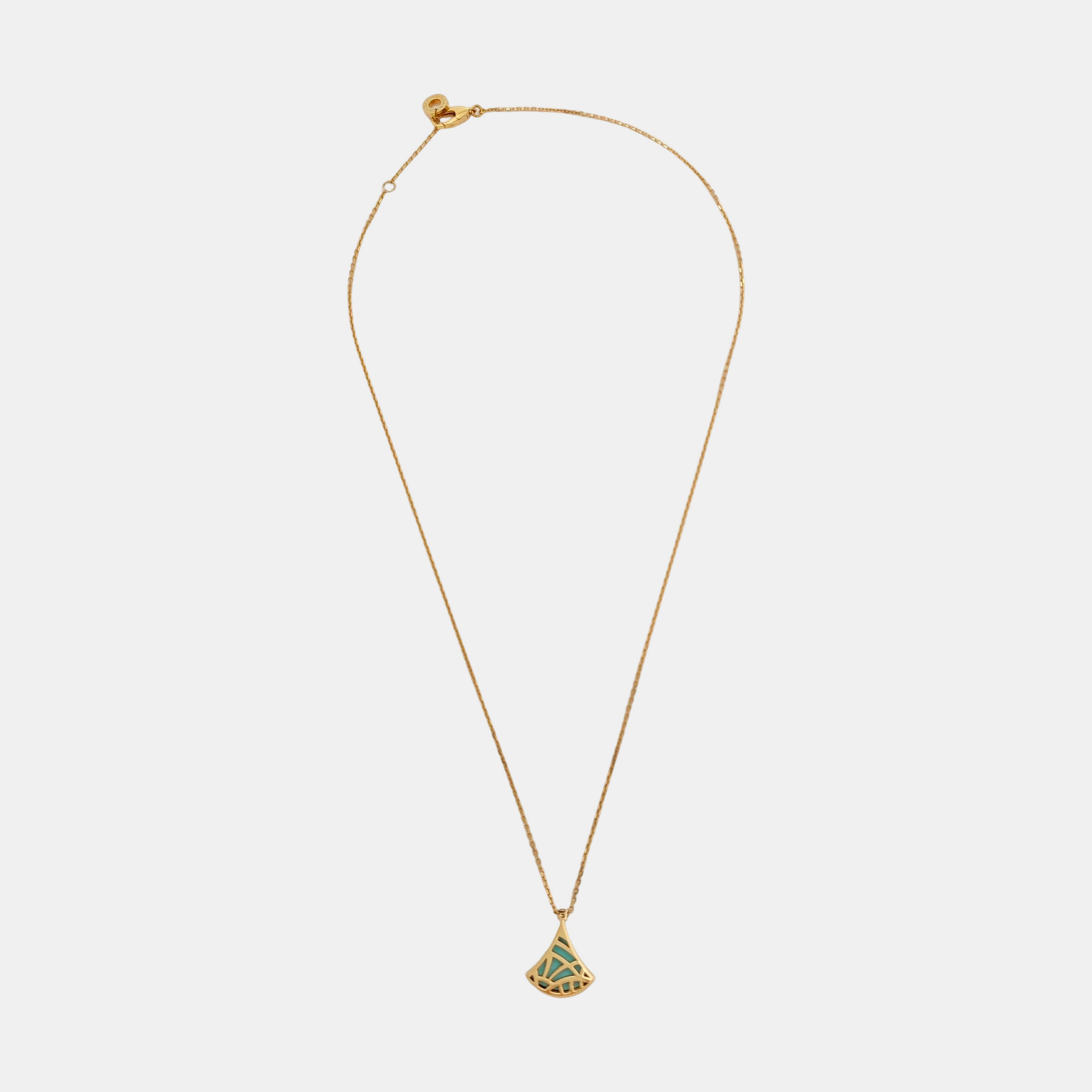 DIVAS' DREAM 18k Rose Gold Blue Necklace