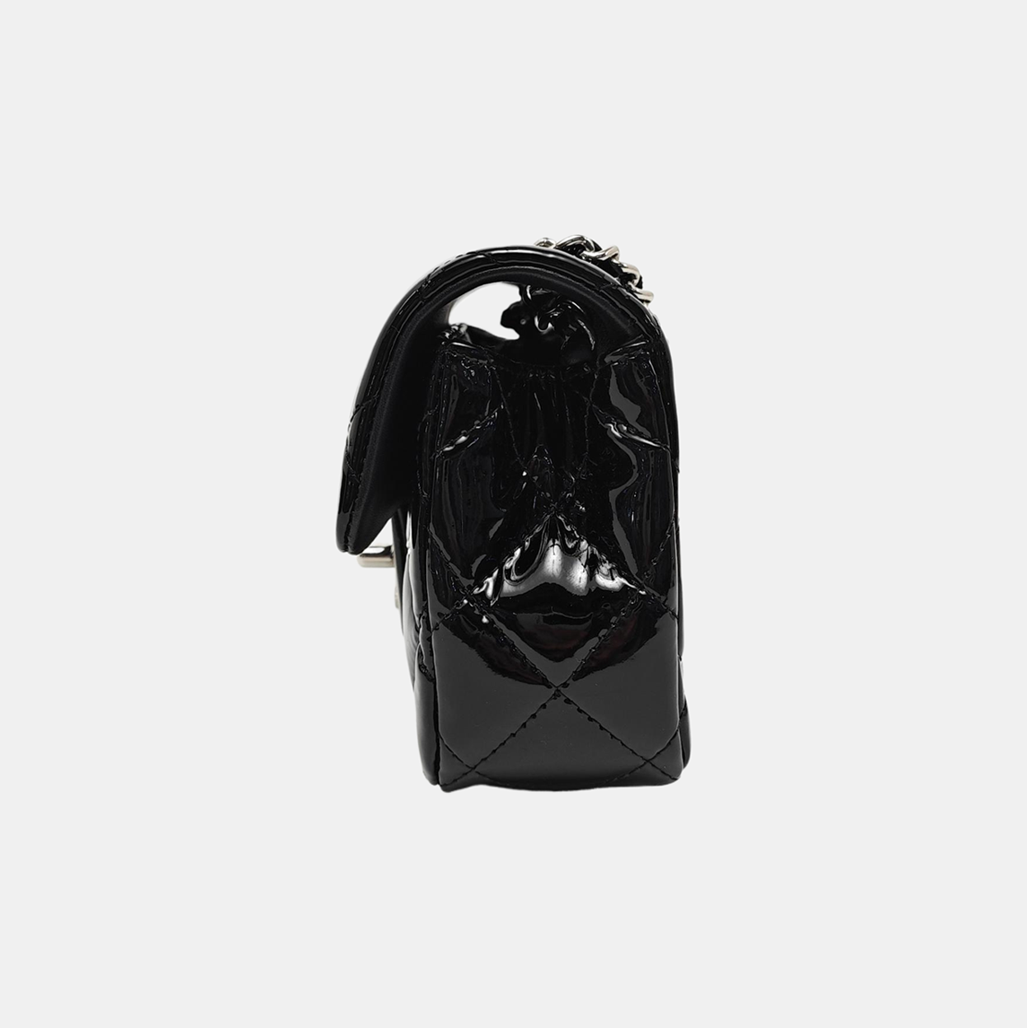CLASSIC FLAP Super Mini Quilted Patent Calfskin Black