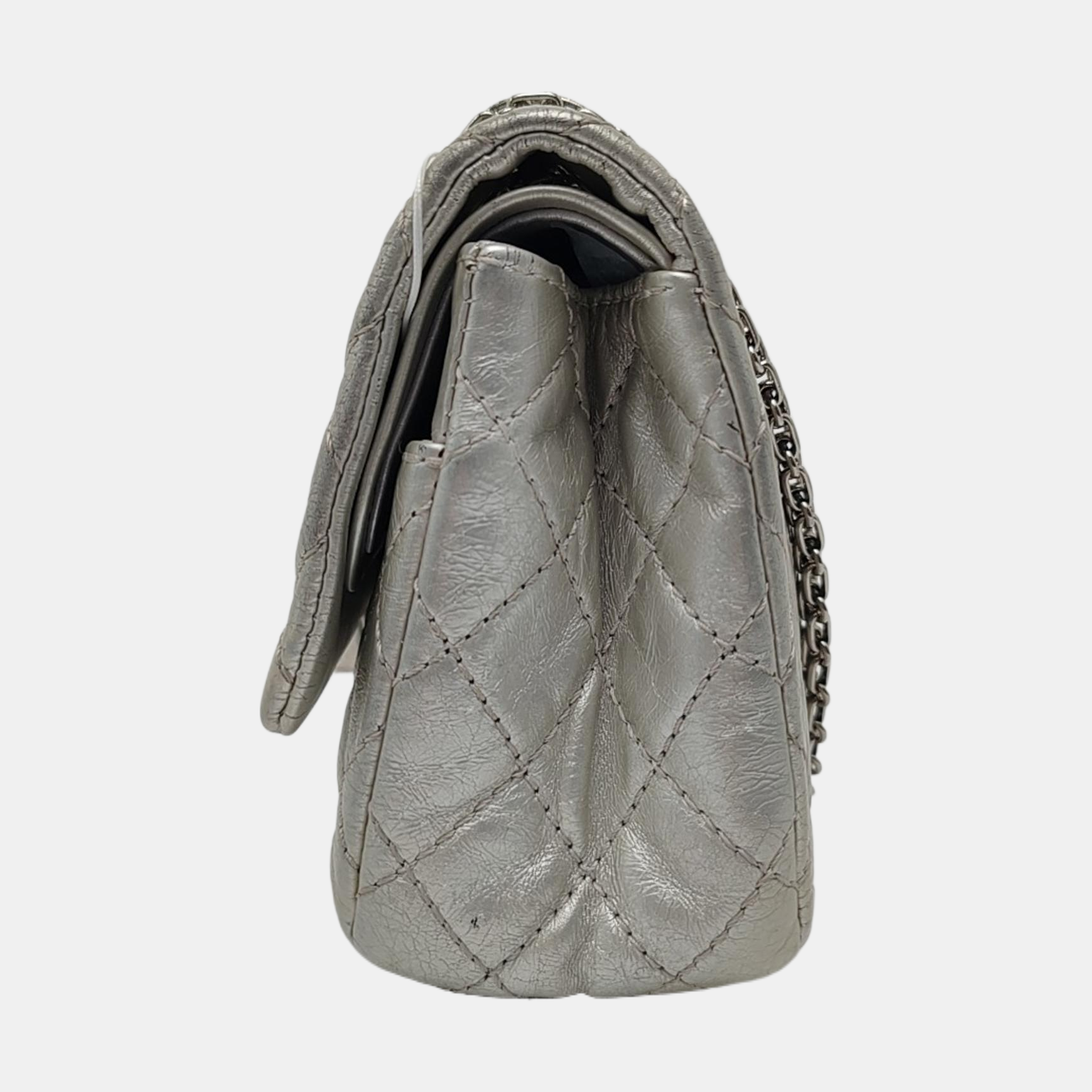 Authenticated pre-owned  2.55 225 (small) Quilted Calfskin Silver - Crossbody Bag at Looply
