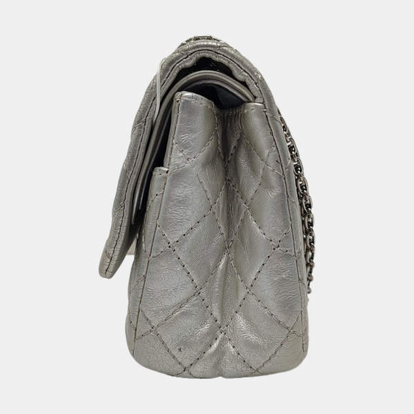 Authenticated pre-owned  2.55 225 (small) Quilted Calfskin Silver - Crossbody Bag at Looply