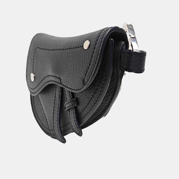 Authenticated pre-owned  Saddle Calfskin Blue - Clutch at Looply