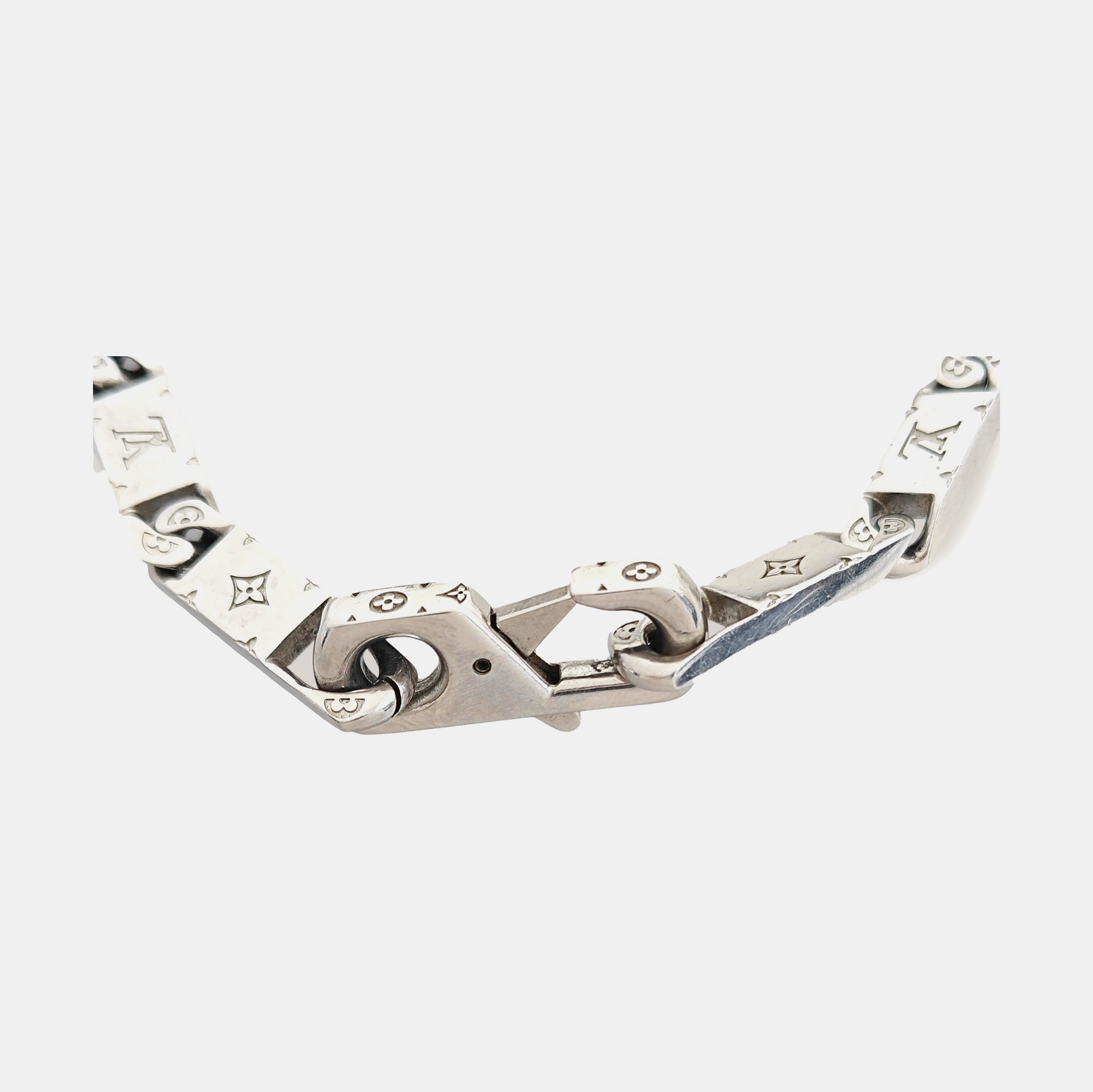 Metal Silver Bracelet