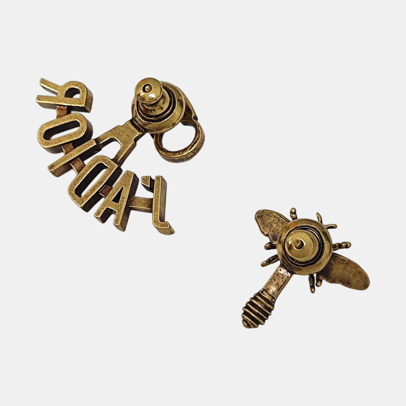 J'adior Metal Gold Stud Earrings
