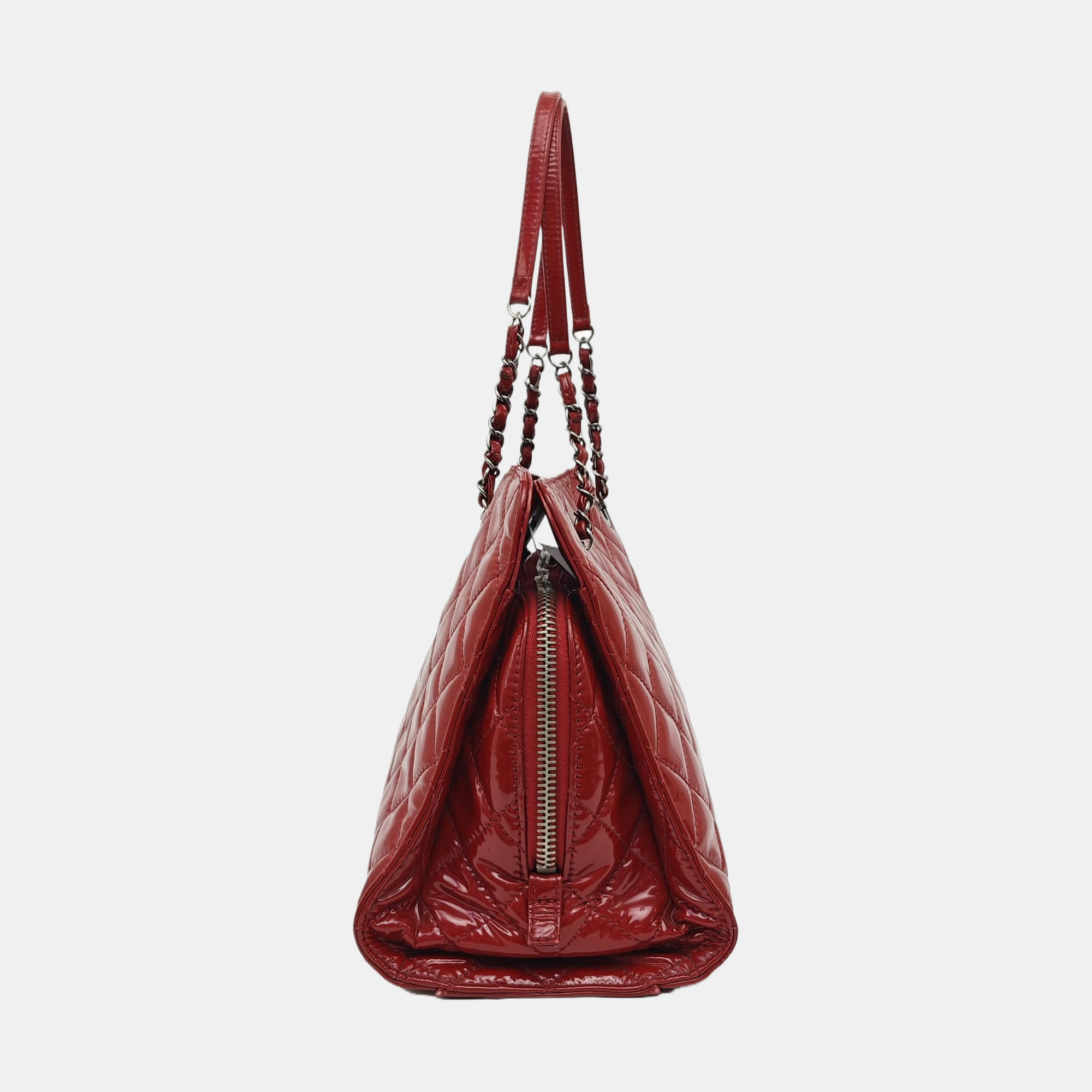 ULTIMATE STITCH Quilted Calfskin Red