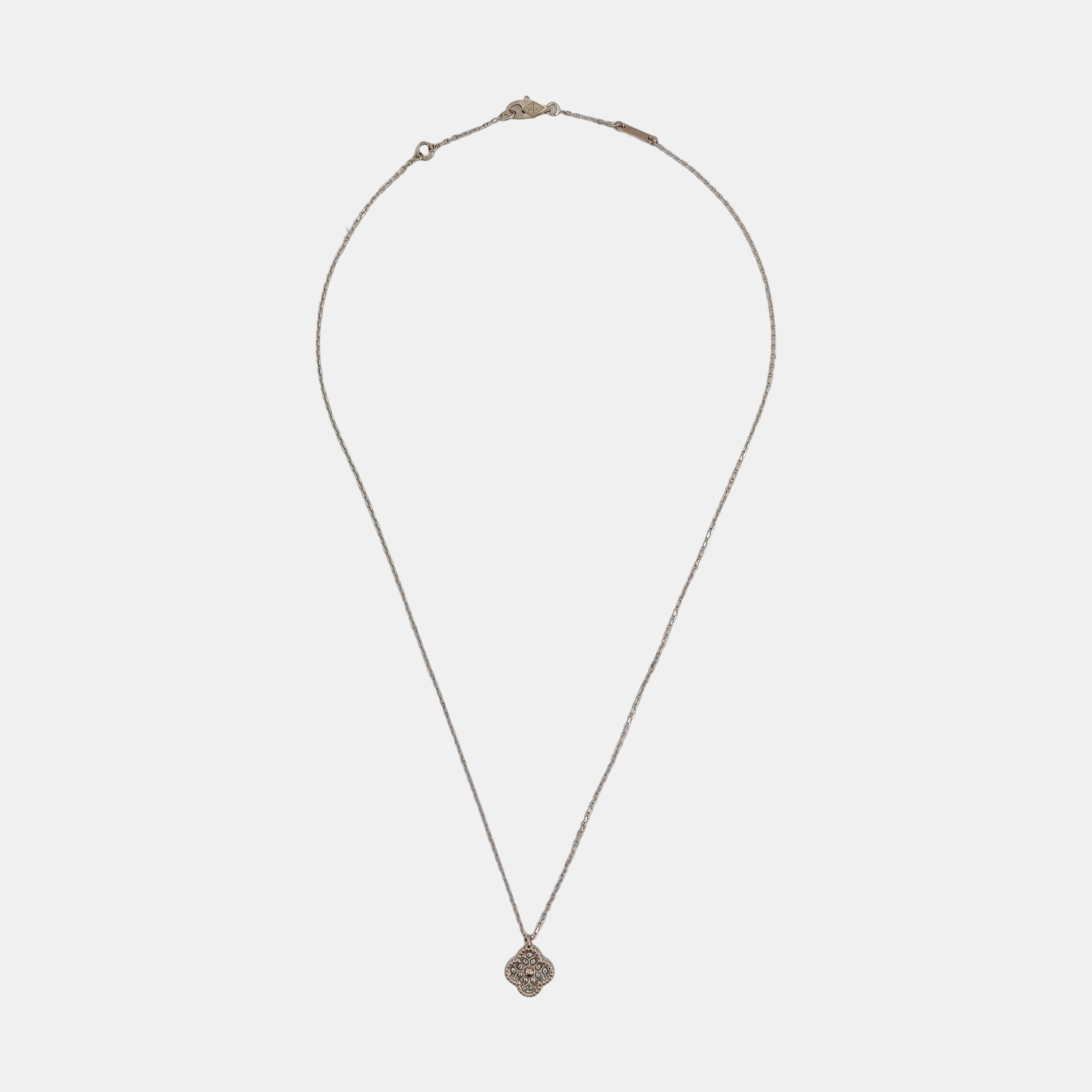 Sweet Alhambra 18k White Gold Silver Necklace