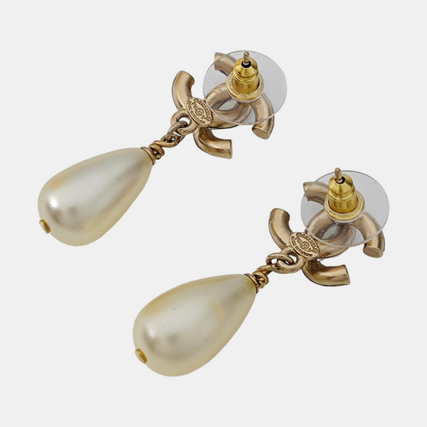 Metal Silver Stud Earrings