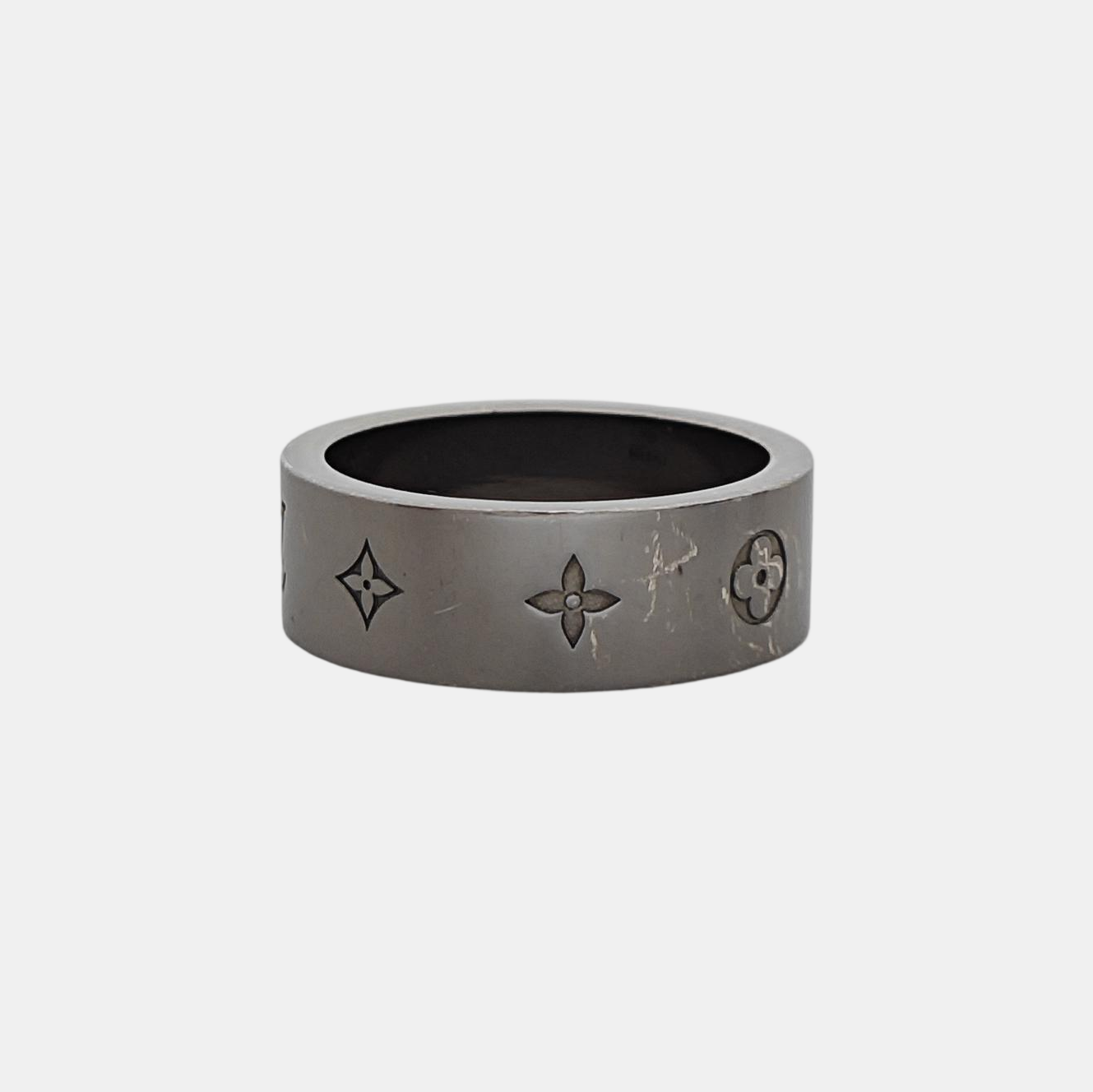 Metal Black Ring EU 62