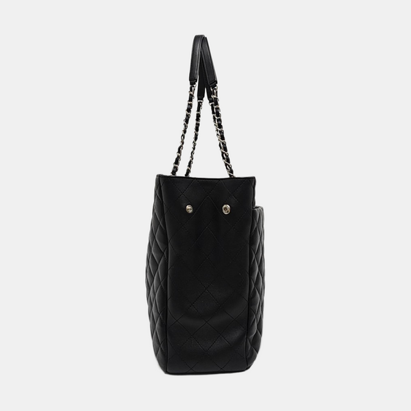 Quilted Calfskin Large Black