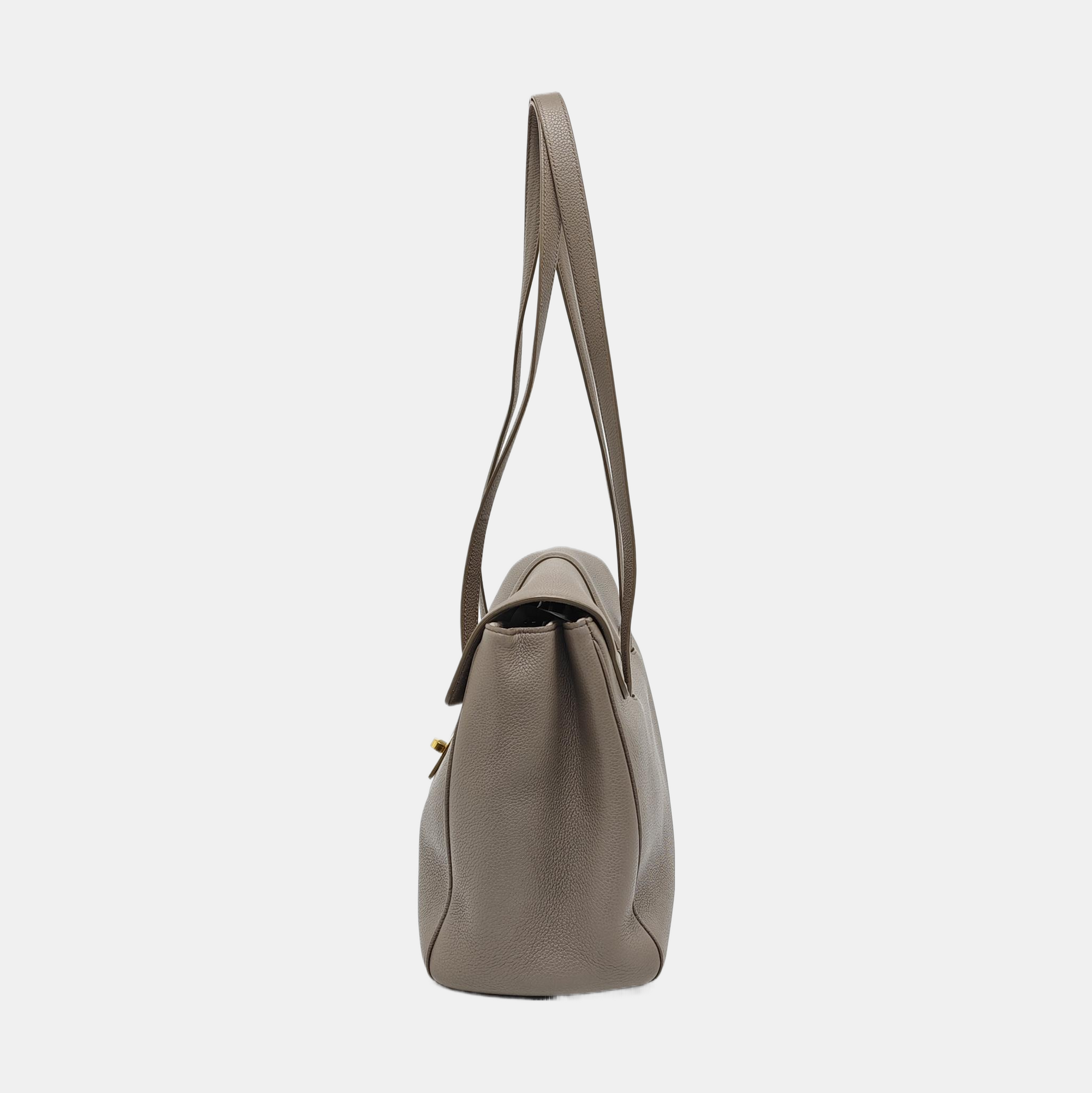 Authenticated pre-owned  16 Medium Calfskin Grey - Shoulder Bag at Looply