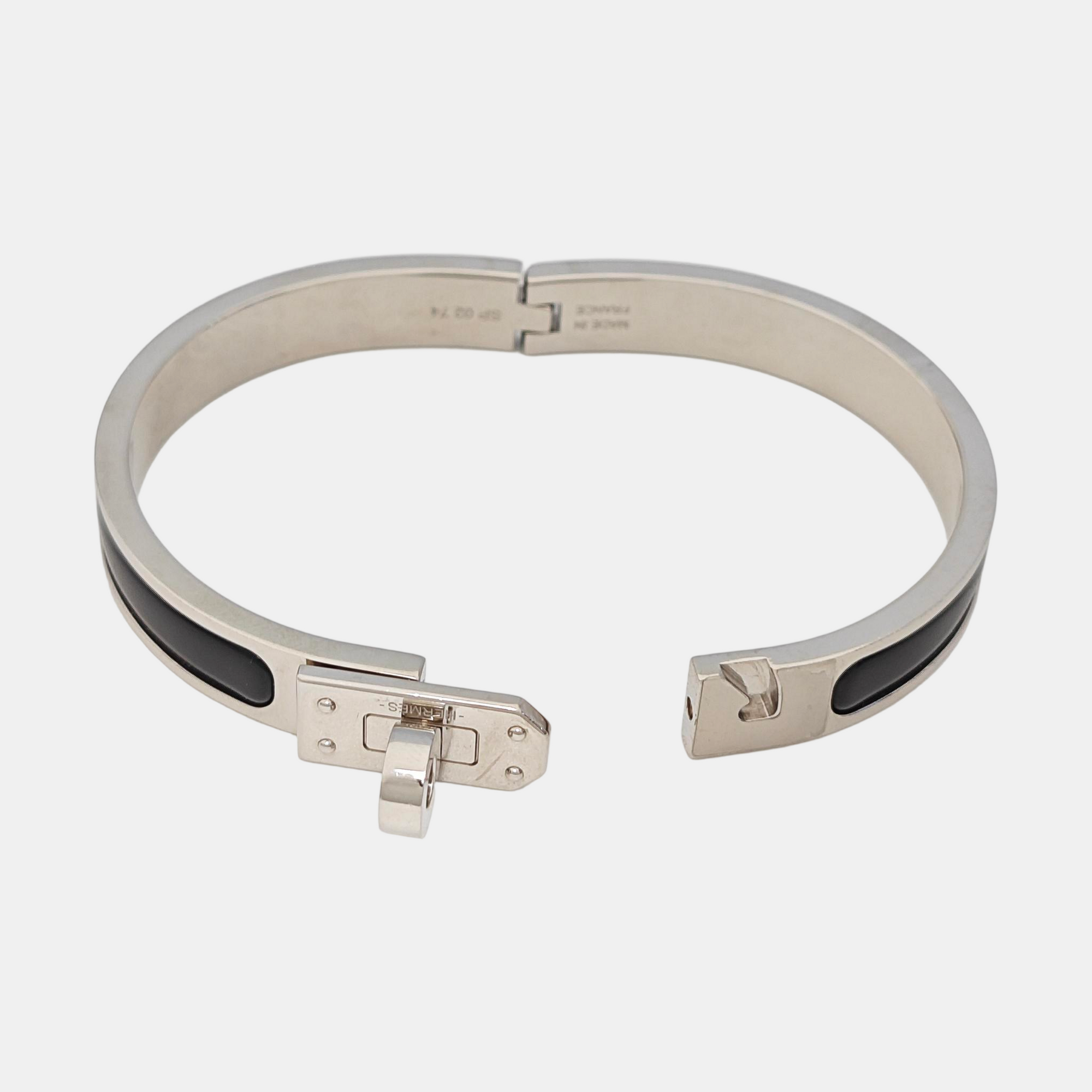 Kelly Metal Silver Bangle