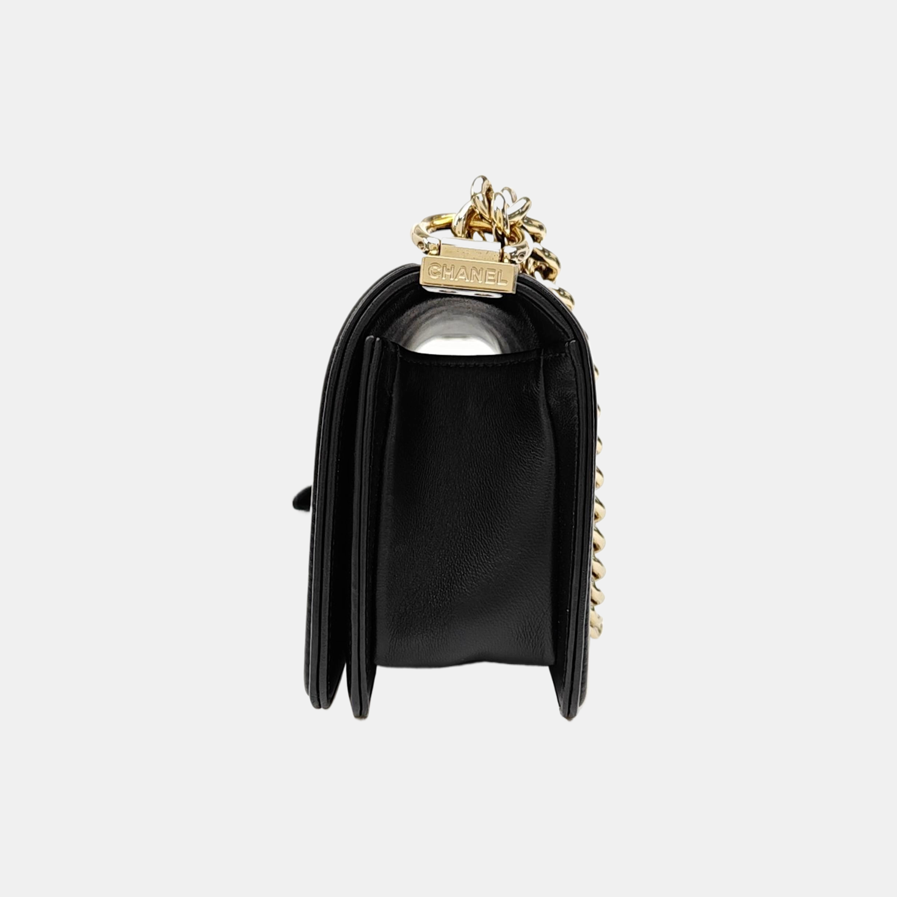 BOY CHANEL Small Chevron Lambskin Black