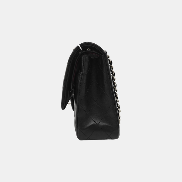 CLASSIC FLAP Medium Quilted Lambskin Black