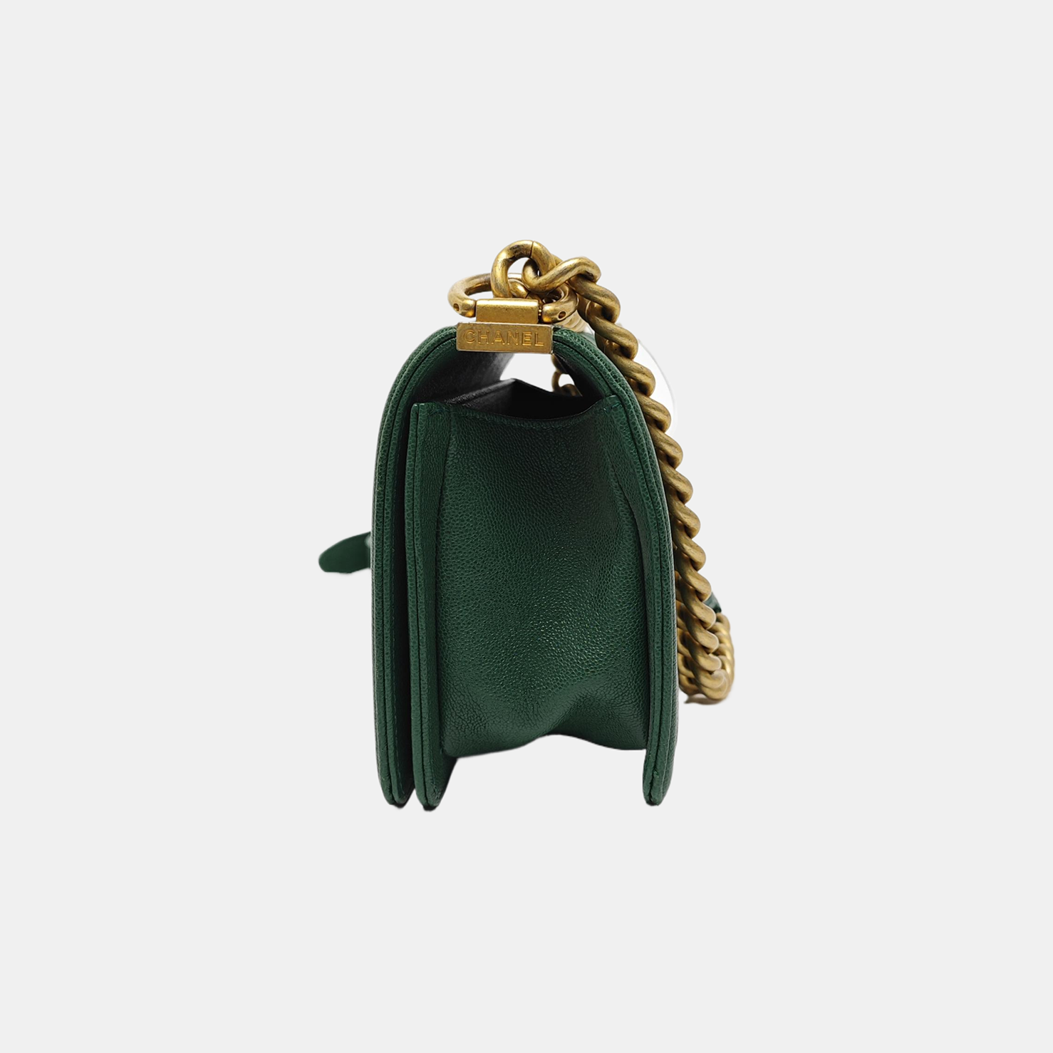 Authenticated pre-owned  BOY CHANEL Small Quilted Grained Calfskin Green - Shoulder Bag at Looply