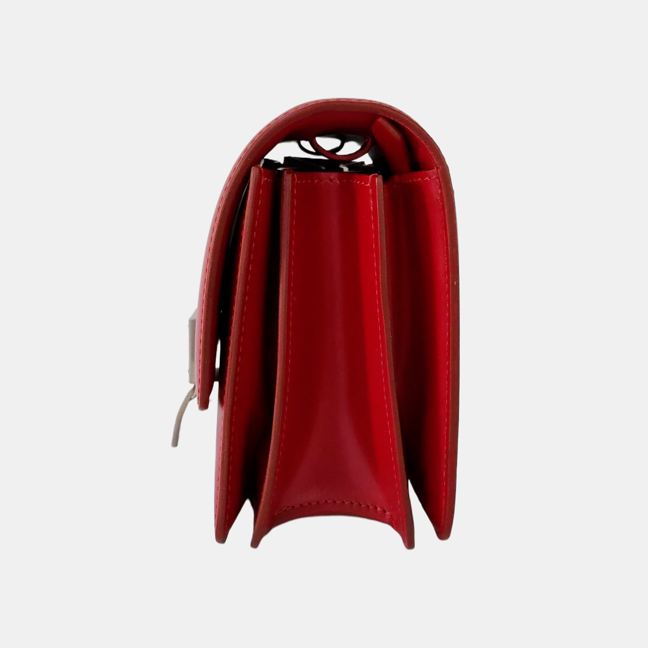 Authenticated pre-owned  CLASSIC BOX Mini Calfskin Red - Shoulder Bag at Looply