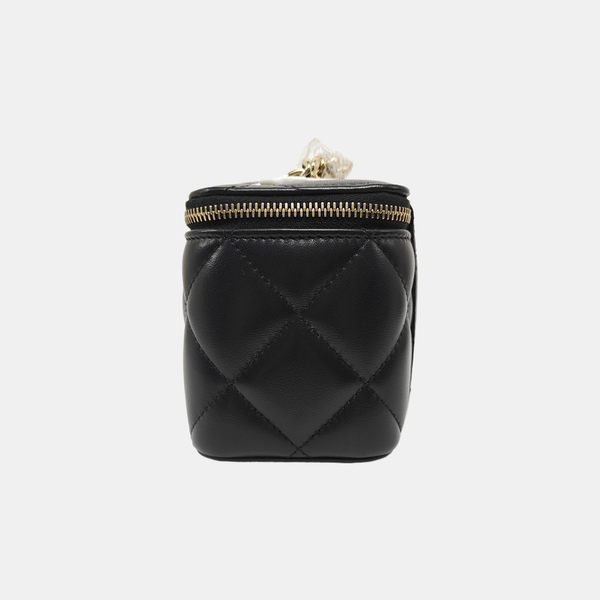 VANITY CASE Small Quilted Lambskin Black