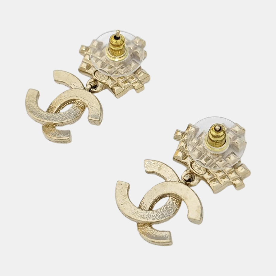 Metal Gold Earrings