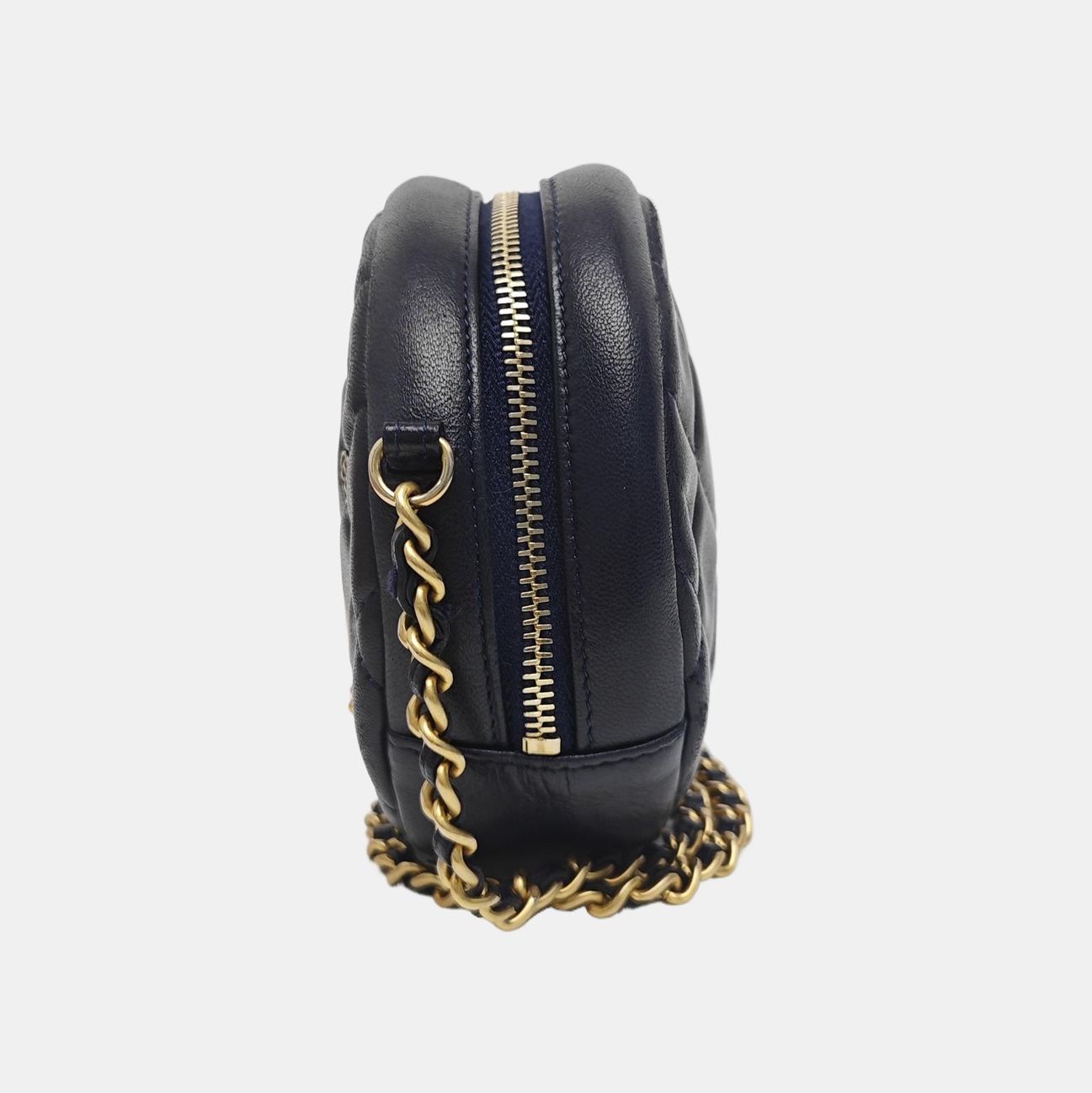 ROUND Quilted Lambskin Blue