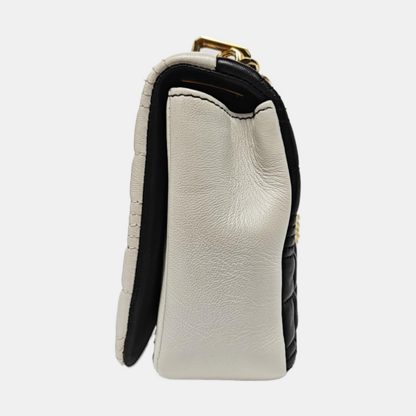 Authenticated pre-owned  Lola Small Quilted Lambskin Black - Crossbody Bag at Looply