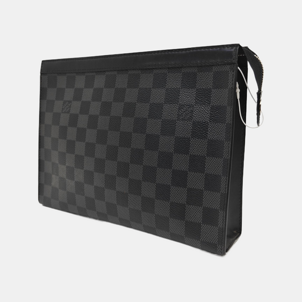 Pochette Voyag MM Damier Graphite Coated Canvas Gray
