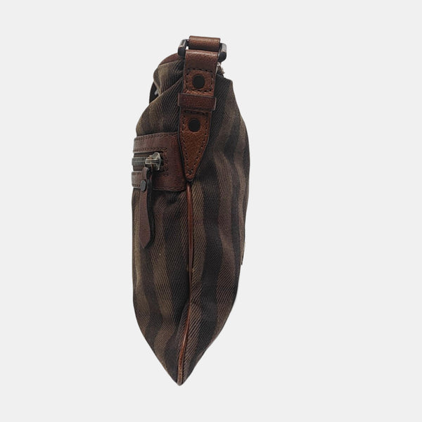 Canvas Brown