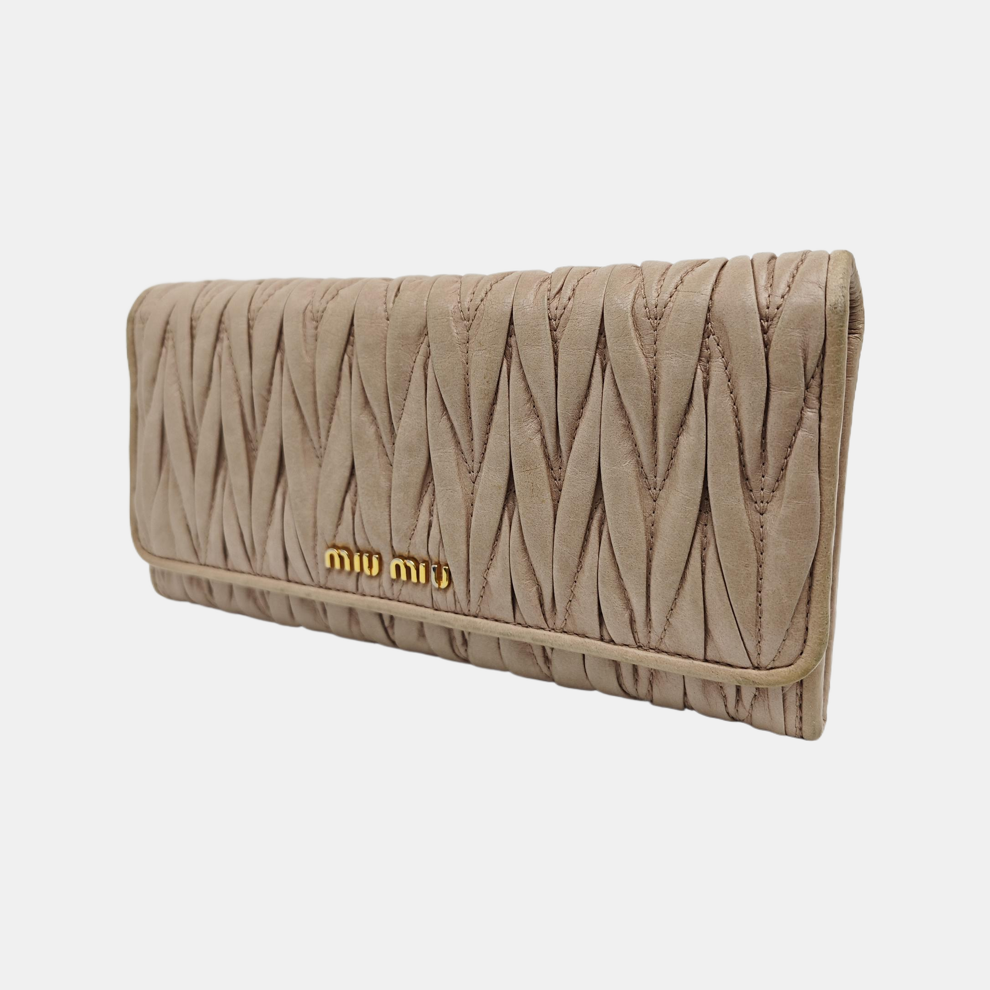 Quilted Lambskin Wallet Beige
