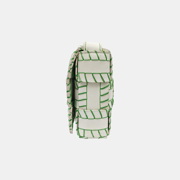 Cassette Medium Quilted Lambskin White